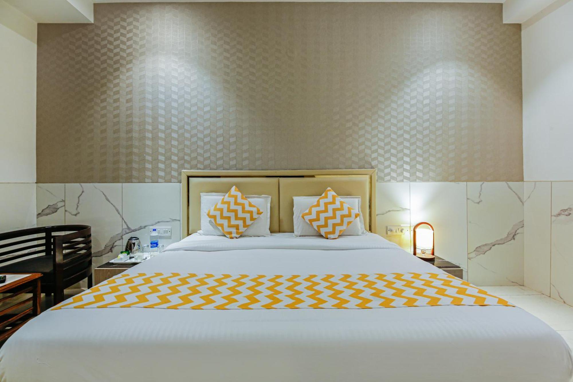 Hotel Delhi 37 By Star Group Near Delhi Airport New Delhi Luaran gambar