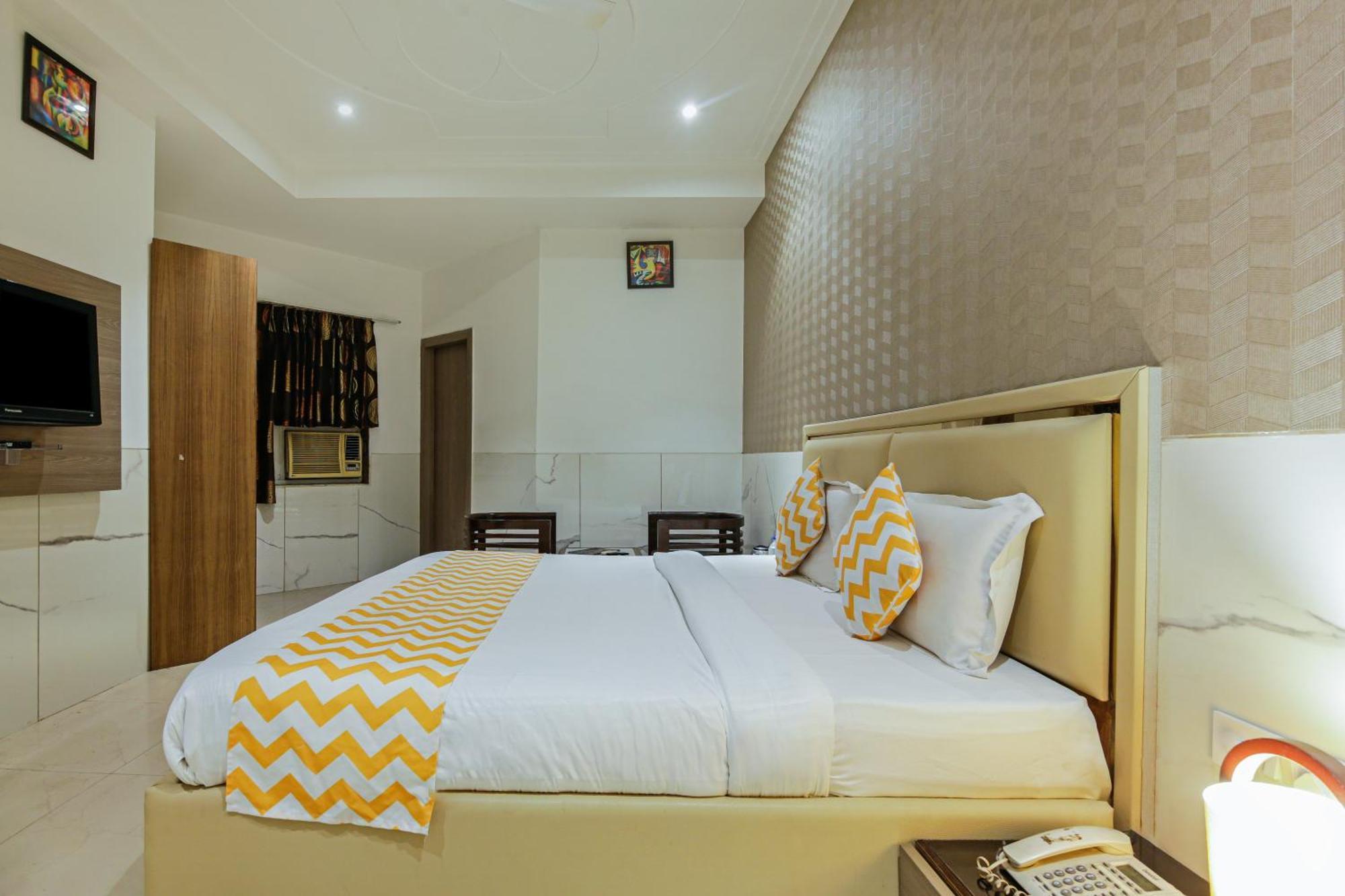 Hotel Delhi 37 By Star Group Near Delhi Airport New Delhi Luaran gambar