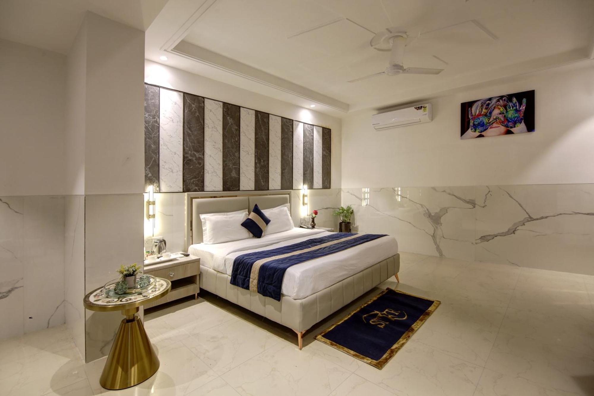 Hotel Delhi 37 By Star Group Near Delhi Airport New Delhi Luaran gambar